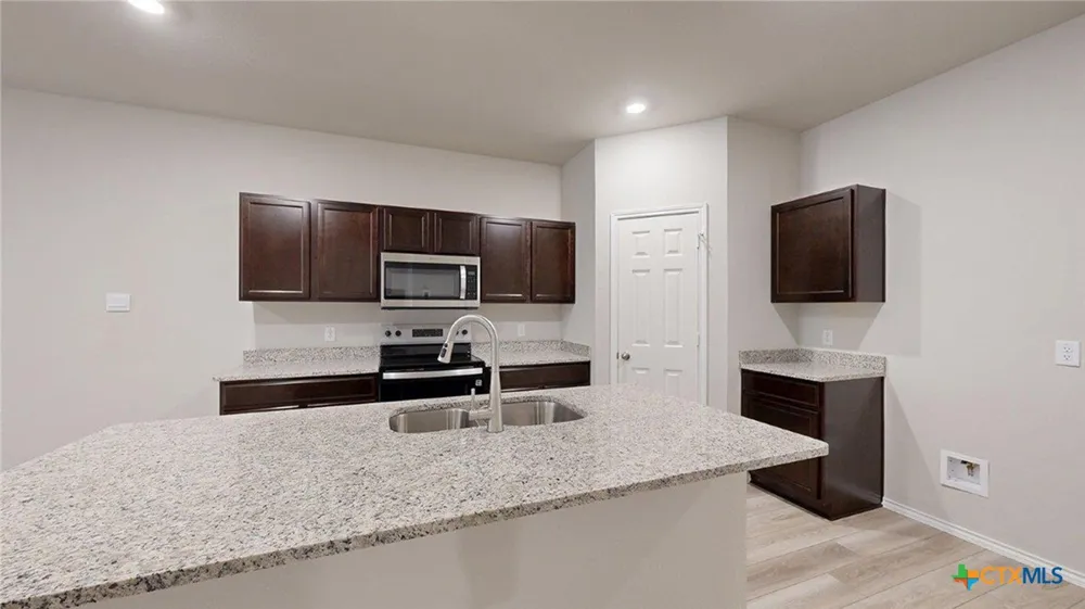 1107 Stone Valley Road Temple, TX 76502