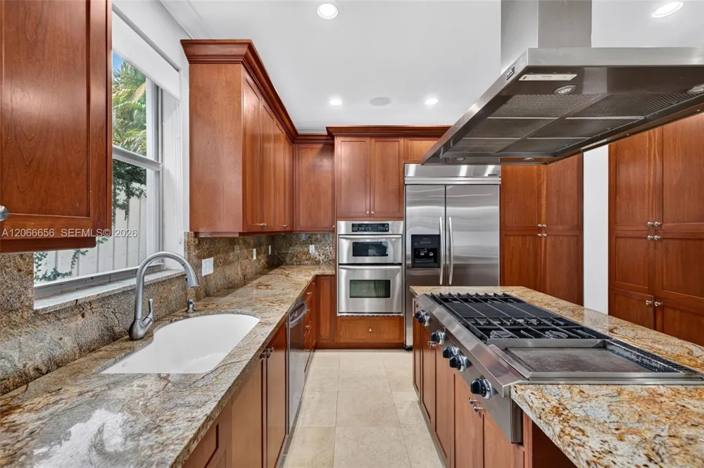 125 NE 16th Ter #0 Fort Lauderdale, FL 33301