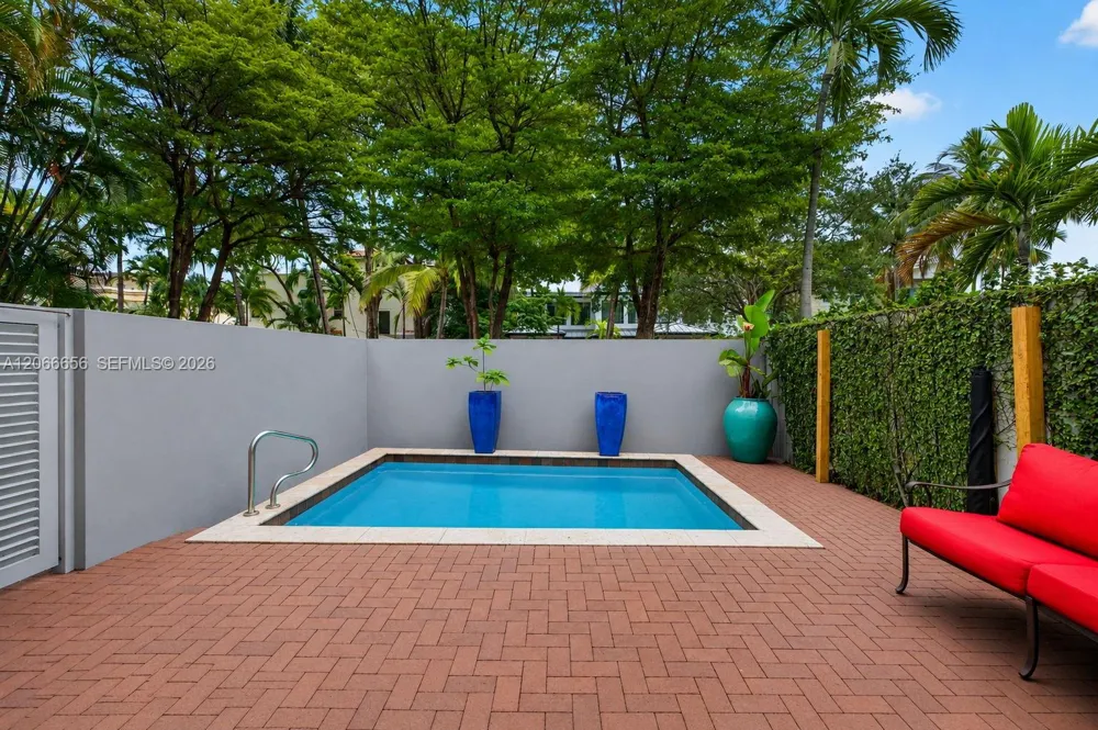 125 NE 16th Ter #0 Fort Lauderdale, FL 33301