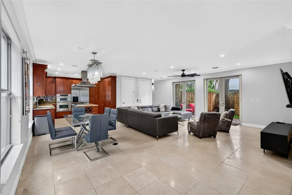125 NE 16th Ter #0 Fort Lauderdale, FL 33301