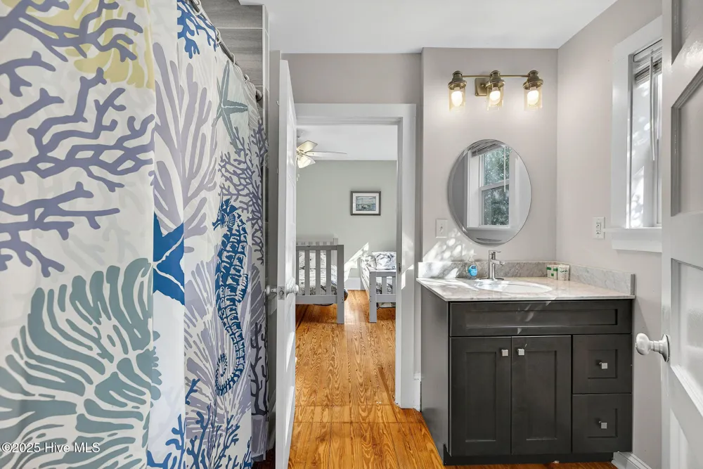 9 E Atlanta Street E Wrightsville Beach, NC 28480