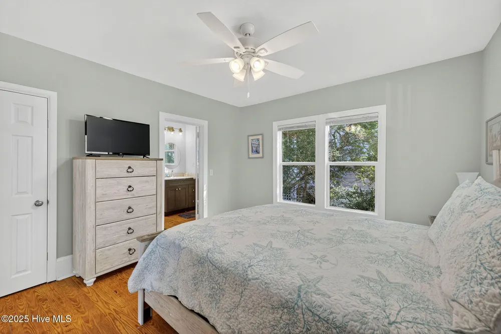 9 E Atlanta Street E Wrightsville Beach, NC 28480