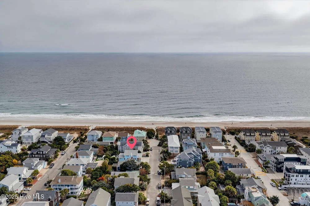 9 E Atlanta Street E Wrightsville Beach, NC 28480