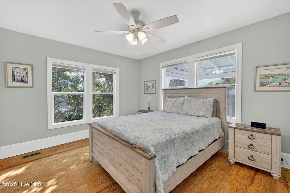 9 E Atlanta Street E Wrightsville Beach, NC 28480