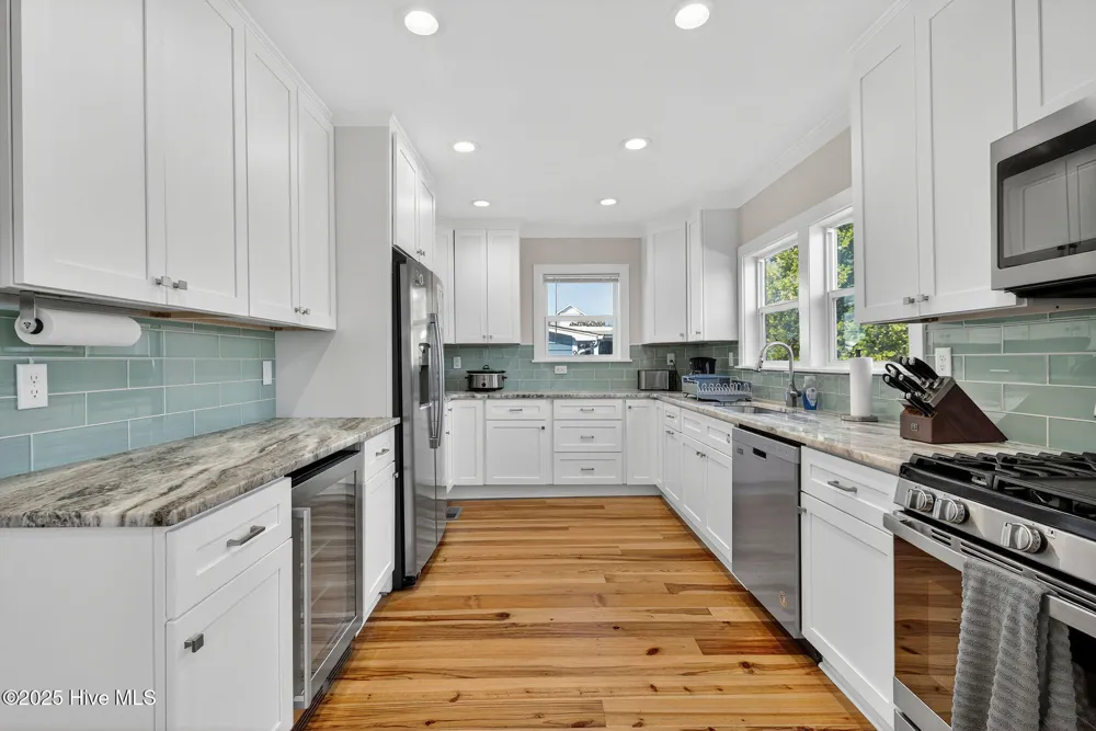 9 E Atlanta Street E Wrightsville Beach, NC 28480