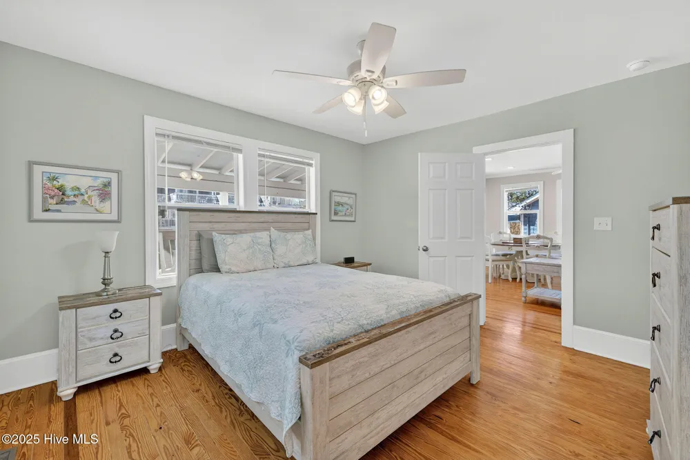9 E Atlanta Street E Wrightsville Beach, NC 28480