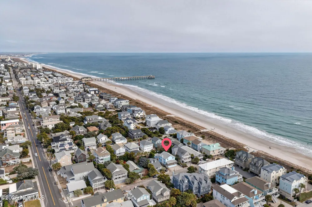 9 E Atlanta Street E Wrightsville Beach, NC 28480