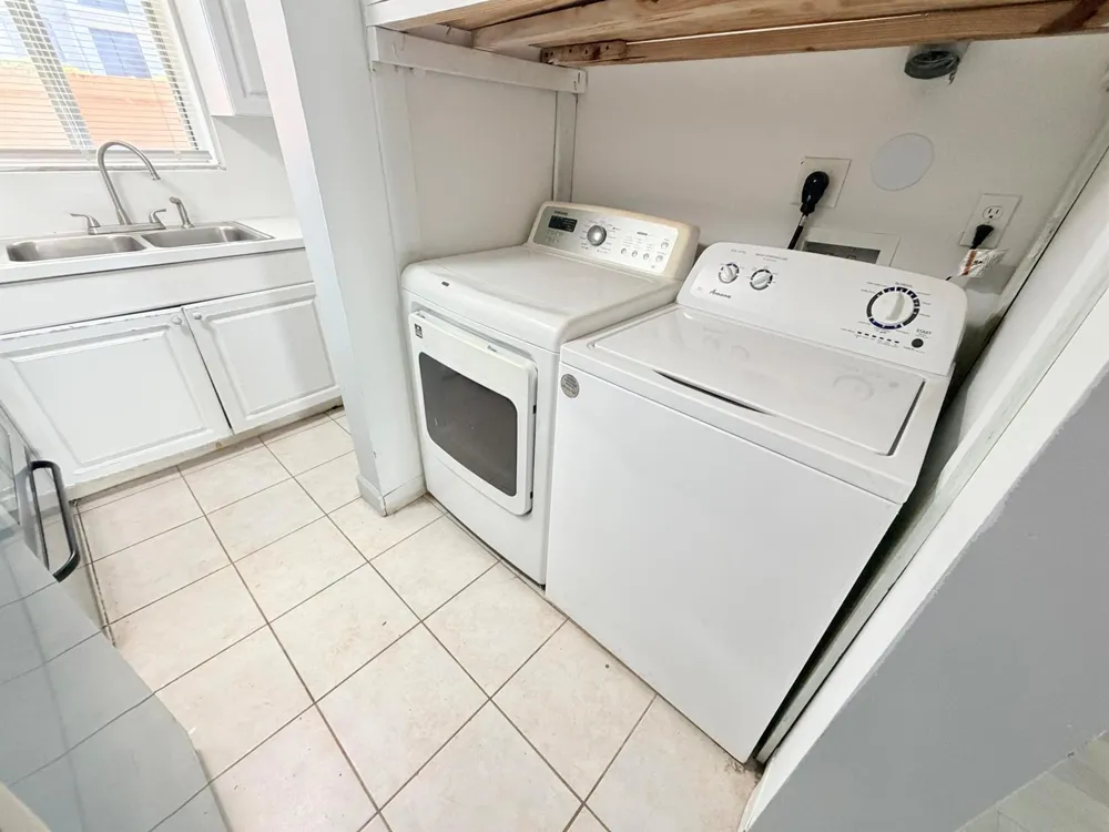 1501 CRESCENT CIRCLE #C19 Lake Park, FL 33403