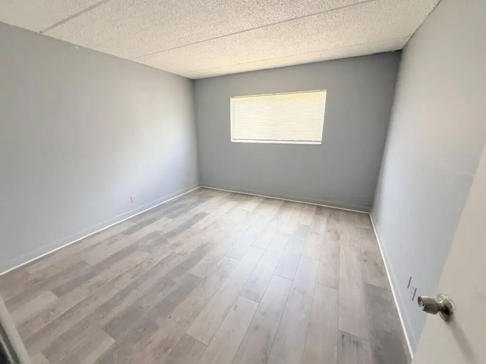 1501 CRESCENT CIRCLE #C19 Lake Park, FL 33403