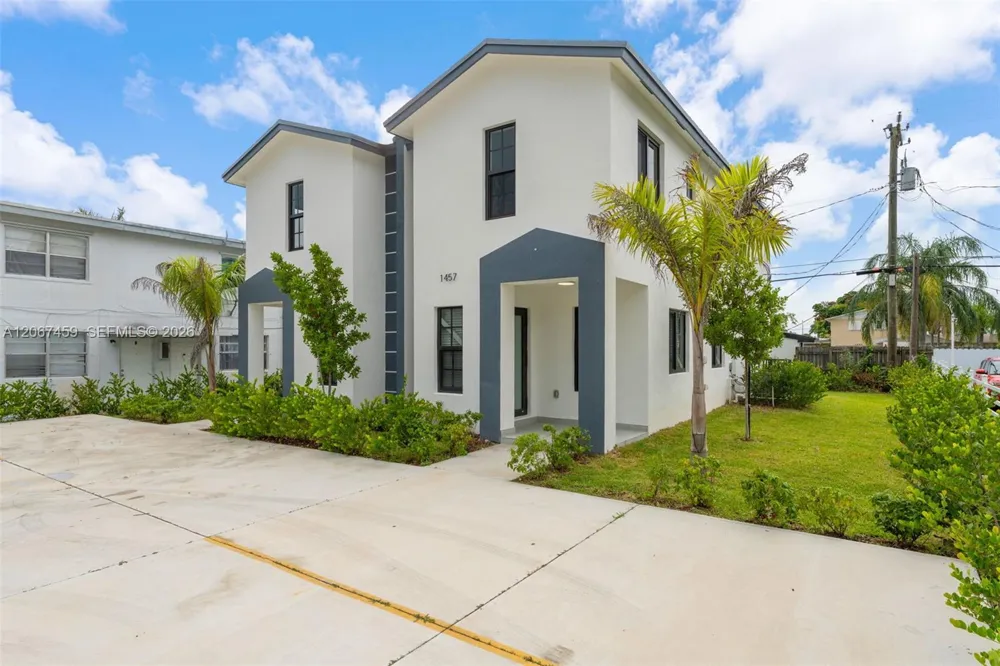 1457 NW 2ND AVE #1457 Florida City, FL 33034