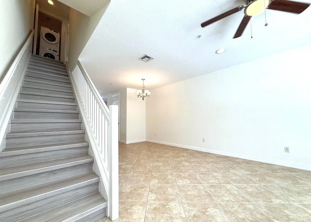 960 MILLBRAE COURT #4 West Palm Beach, FL 33401