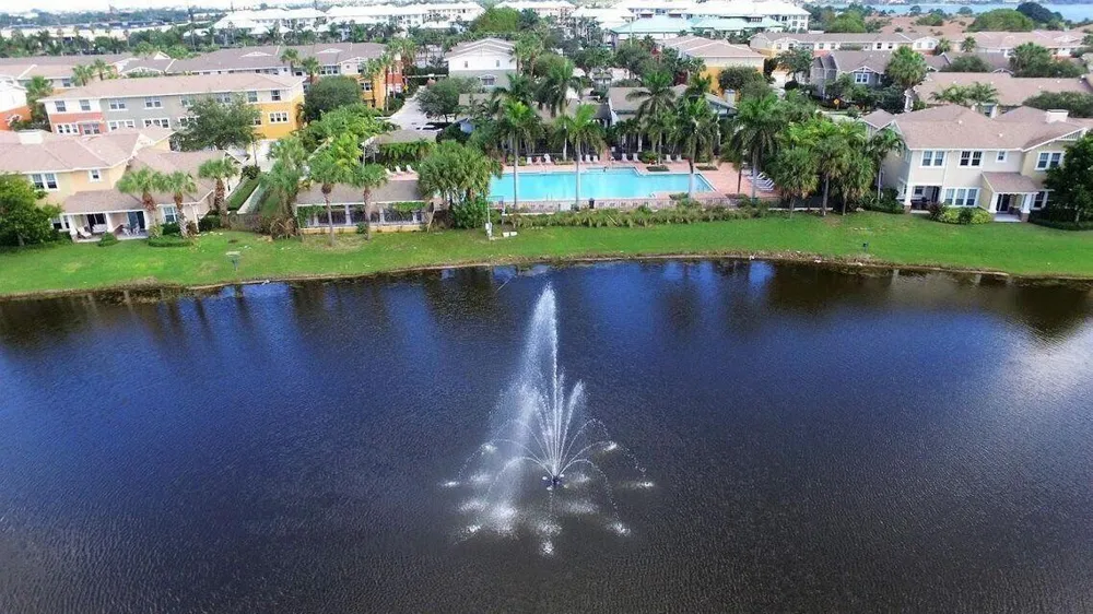 960 MILLBRAE COURT #4 West Palm Beach, FL 33401