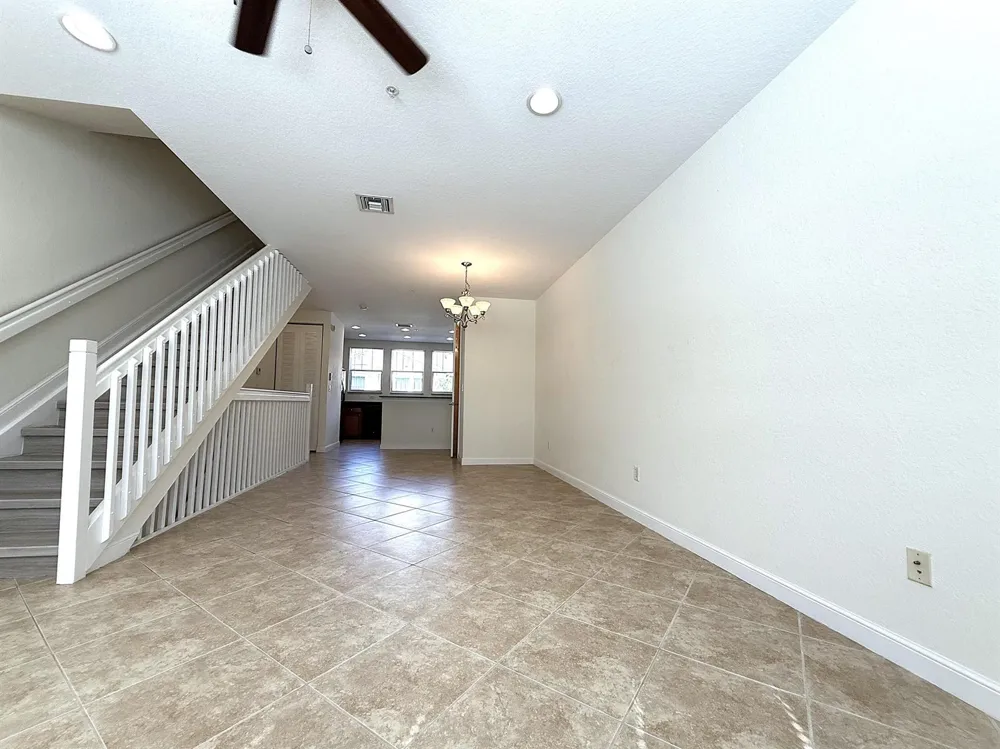 960 MILLBRAE COURT #4 West Palm Beach, FL 33401