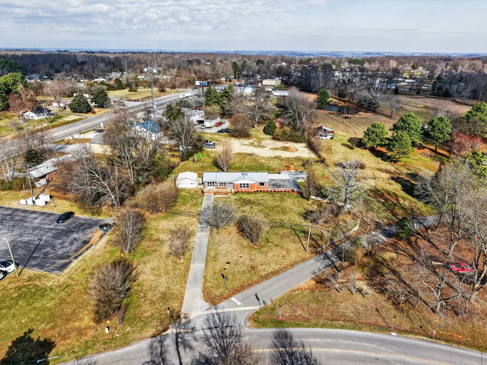 8 Prospect Rd Fayetteville, TN 37334