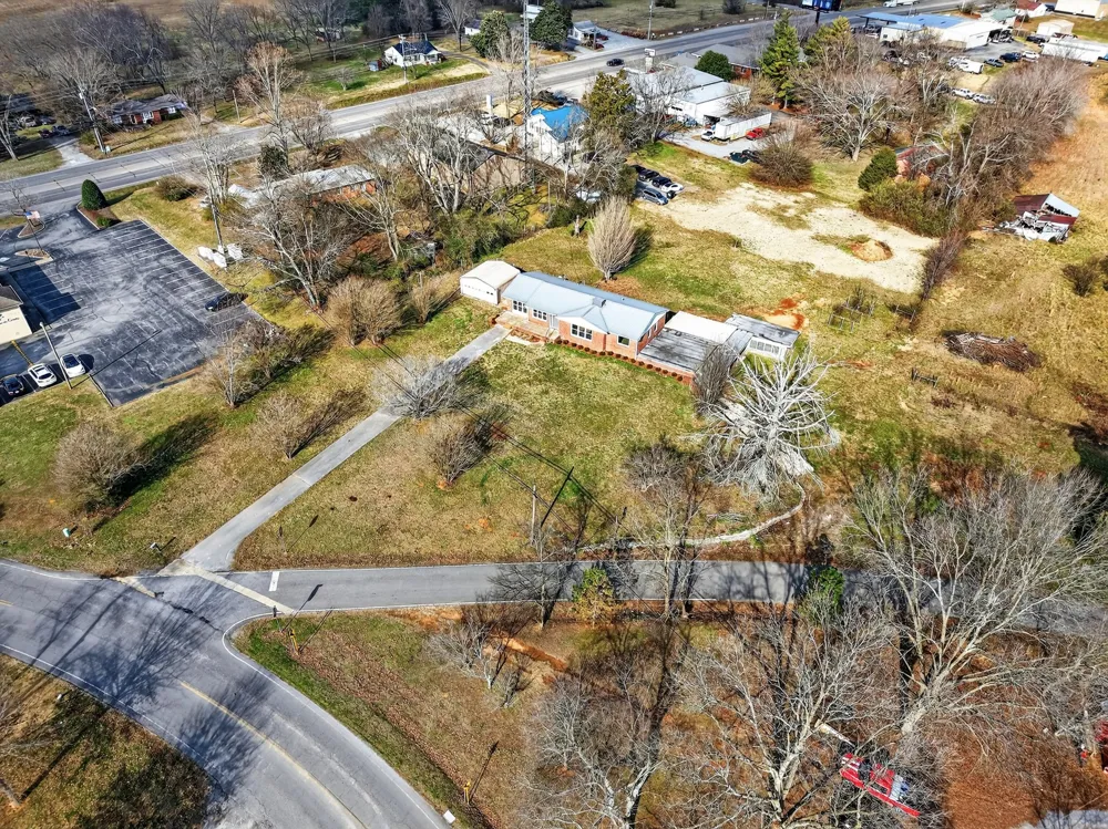 8 Prospect Rd Fayetteville, TN 37334