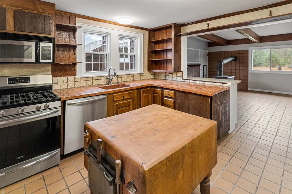 8616 Cedar Run Road Long Lake Township, MI 49684
