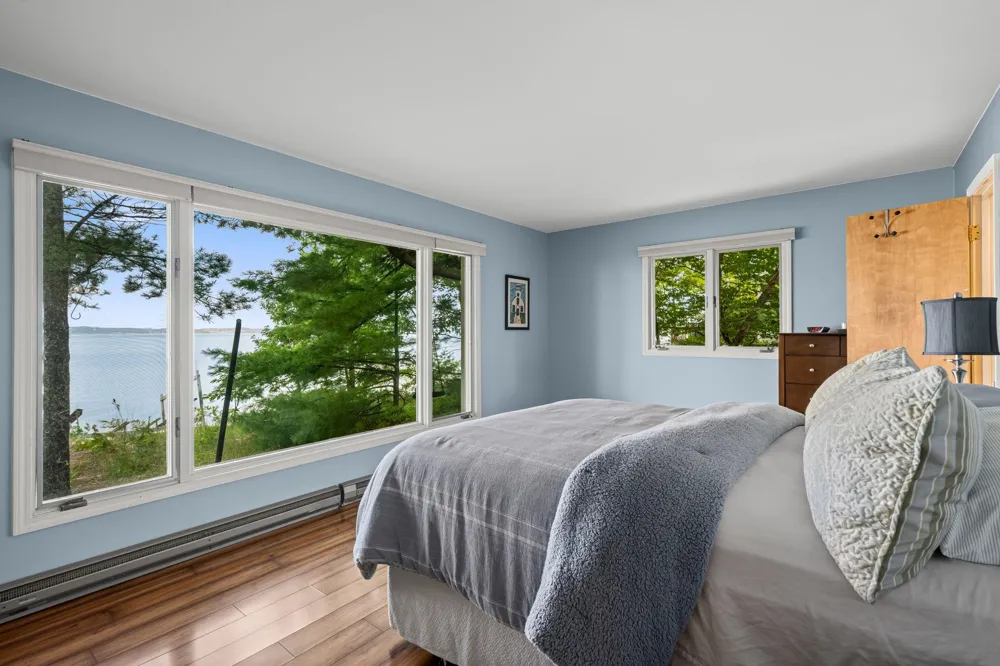 10892 Lakeshore Road Elk Rapids Township, MI 49629