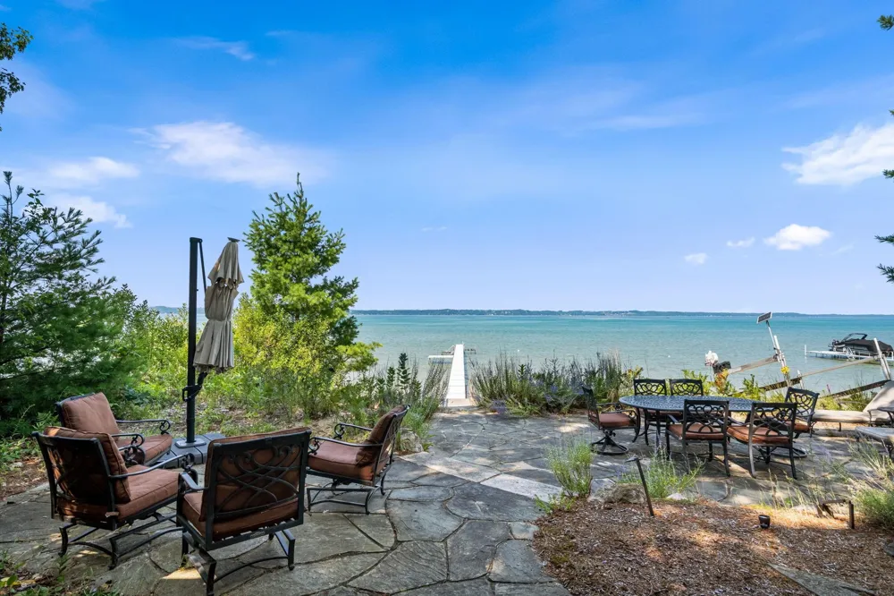 10892 Lakeshore Road Elk Rapids Township, MI 49629