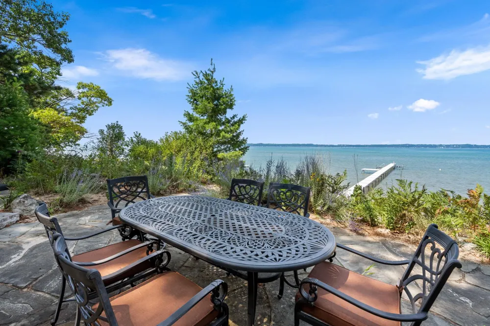 10892 Lakeshore Road Elk Rapids Township, MI 49629