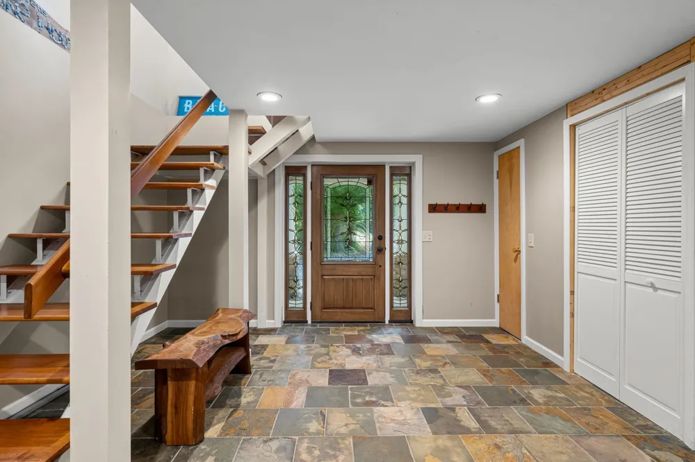 10892 Lakeshore Road Elk Rapids Township, MI 49629