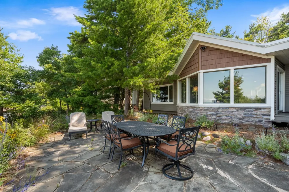 10892 Lakeshore Road Elk Rapids Township, MI 49629