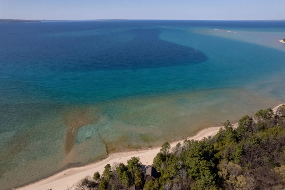 Eagle Rise Road Peninsula Township, MI 49686