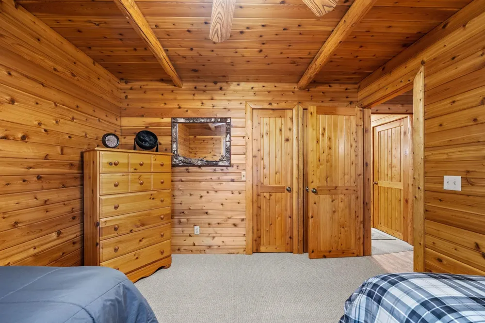 4864 S Manor Centerville Township, MI 49621