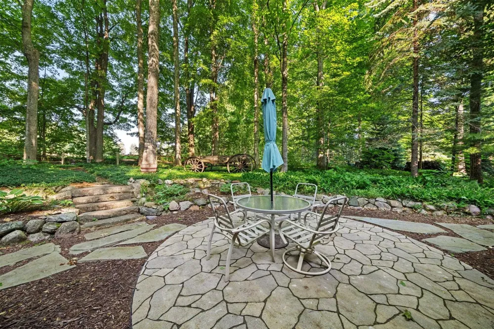4864 S Manor Centerville Township, MI 49621