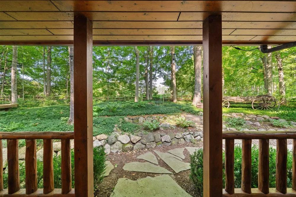 4864 S Manor Centerville Township, MI 49621