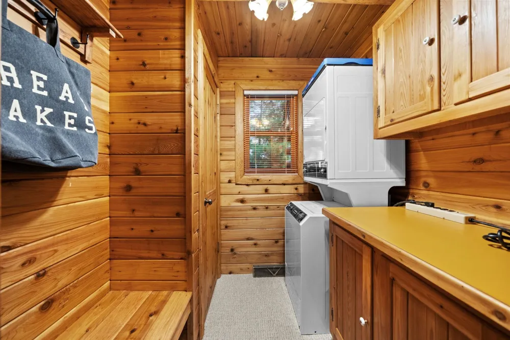 4864 S Manor Centerville Township, MI 49621