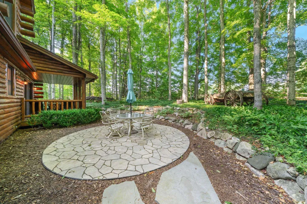 4864 S Manor Centerville Township, MI 49621