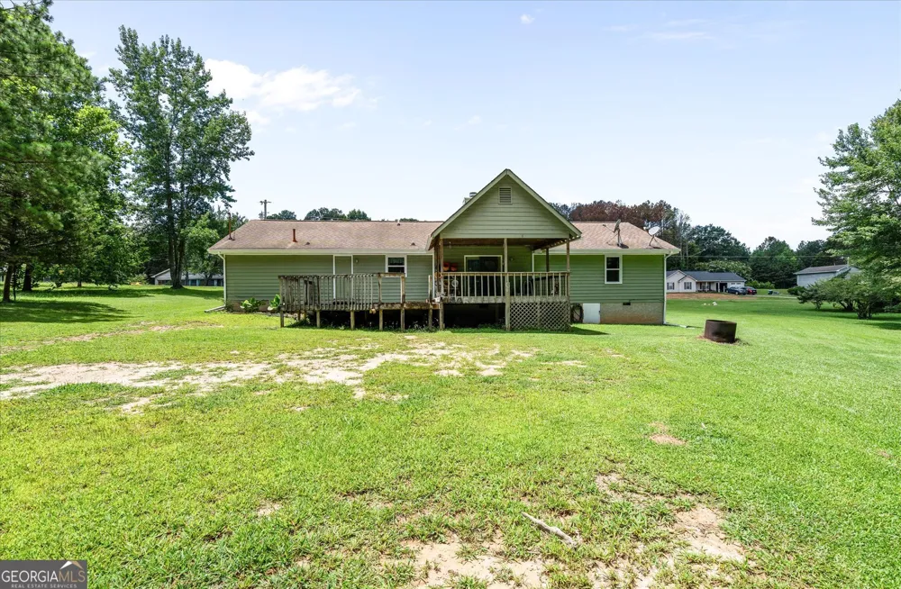 135 Russell LN Carrollton, GA 30116