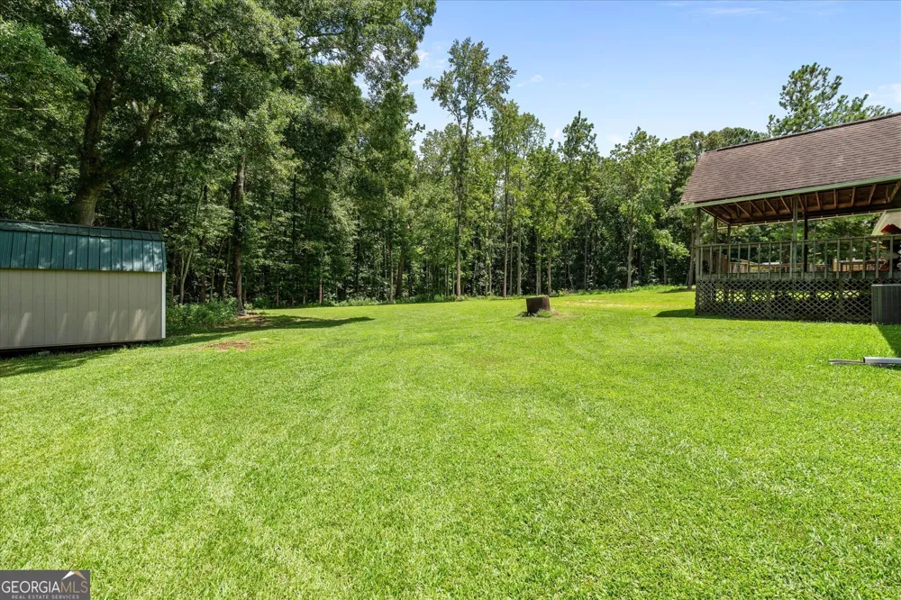 135 Russell LN Carrollton, GA 30116