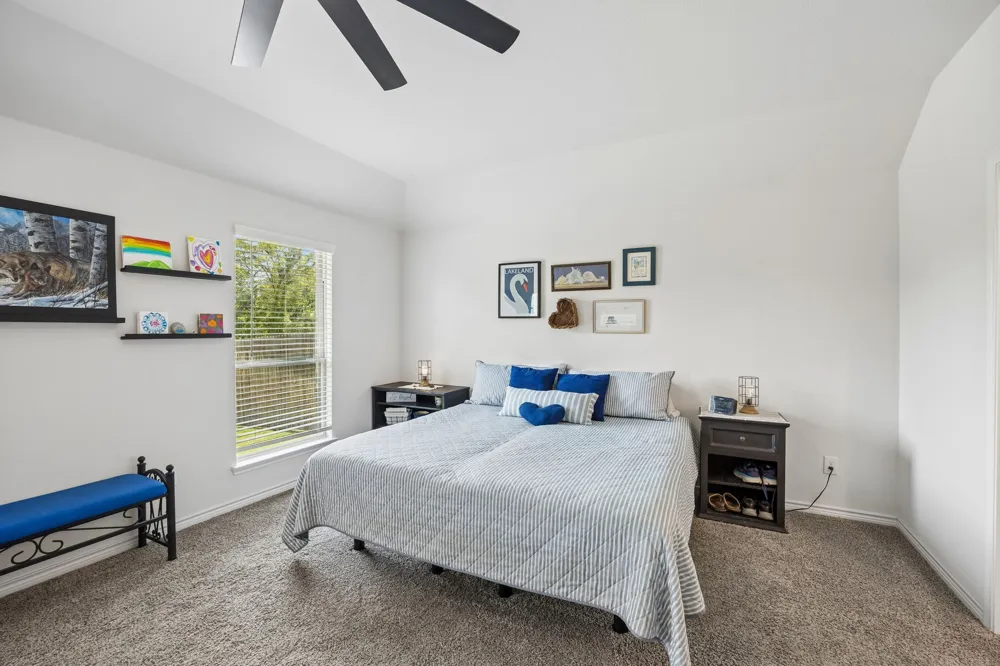 3440 Brady Starr Drive Aubrey, TX 76227