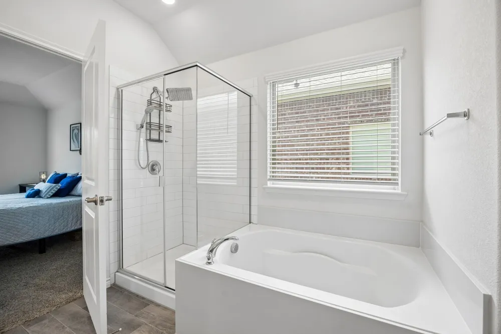 3440 Brady Starr Drive Aubrey, TX 76227