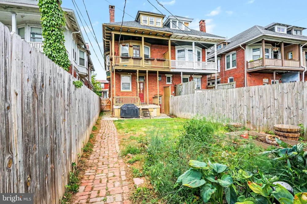 2246 3RD STREET Harrisburg, PA 17110