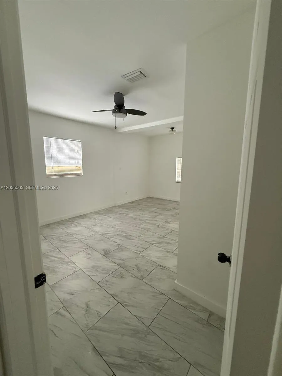 1055 NW 58th Ter Miami, FL 33127