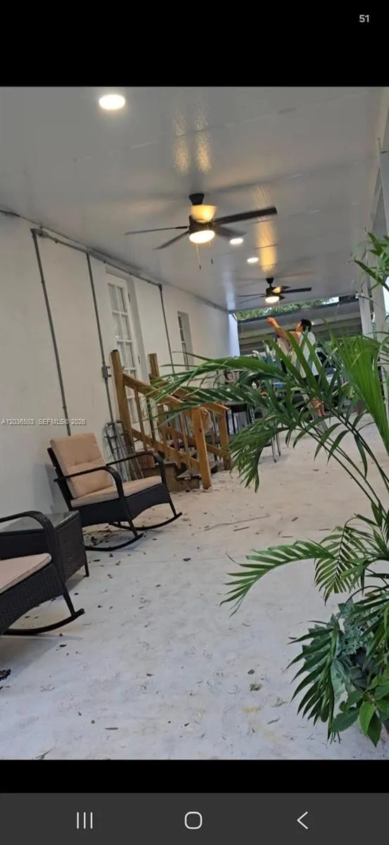 1055 NW 58th Ter Miami, FL 33127