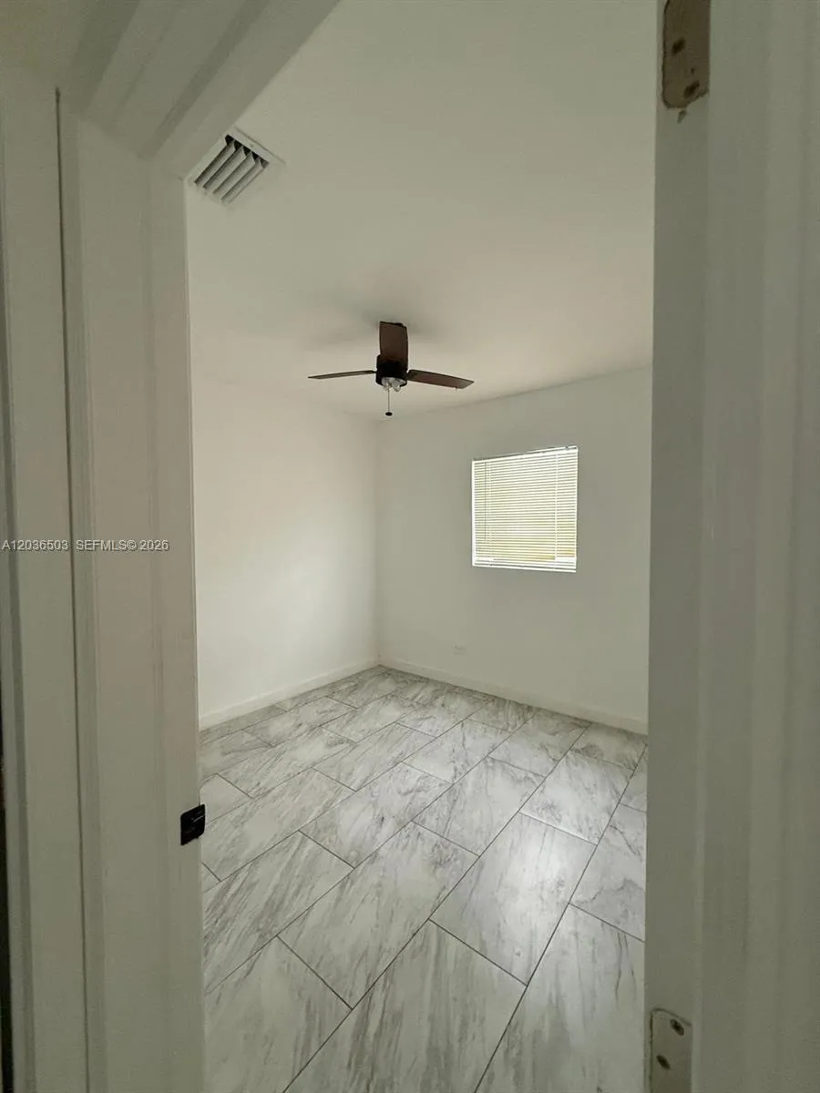 1055 NW 58th Ter Miami, FL 33127