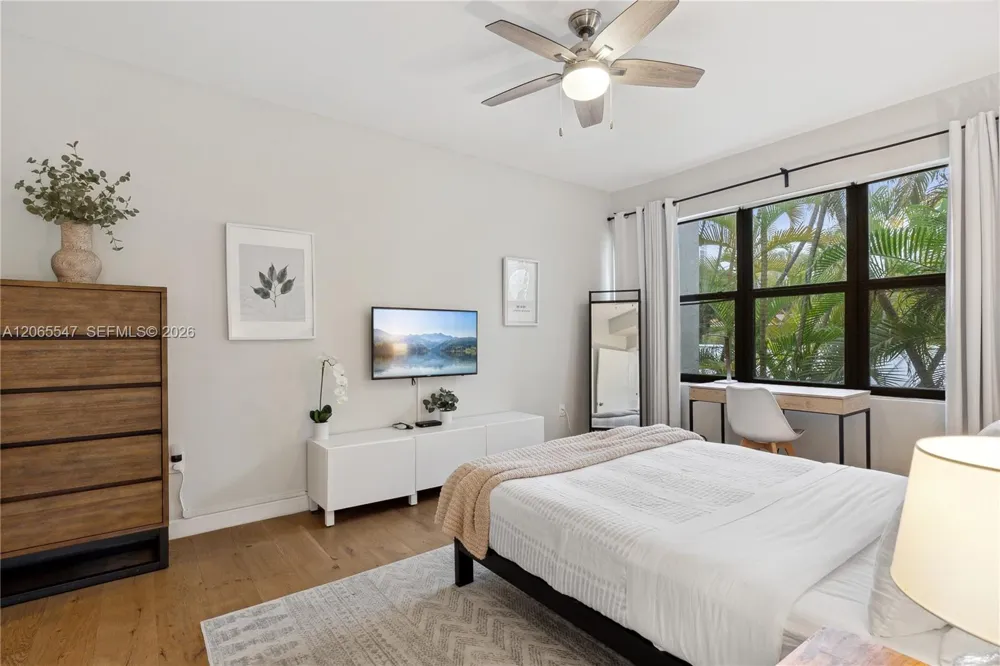 3143 Virginia St #3 Coconut Grove, FL 33133