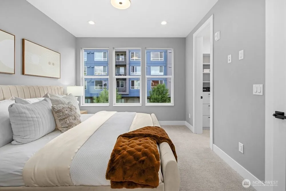 968 7th Ave NW (Homesite #5) Issaquah, WA 98027