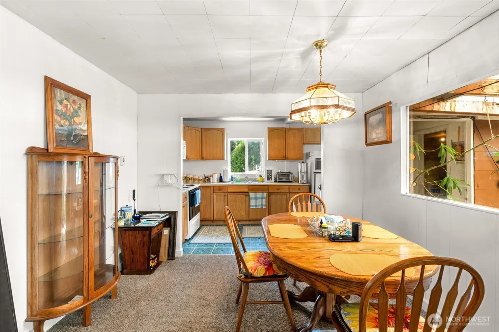 2584 State Route 105 Grayland, WA 98547