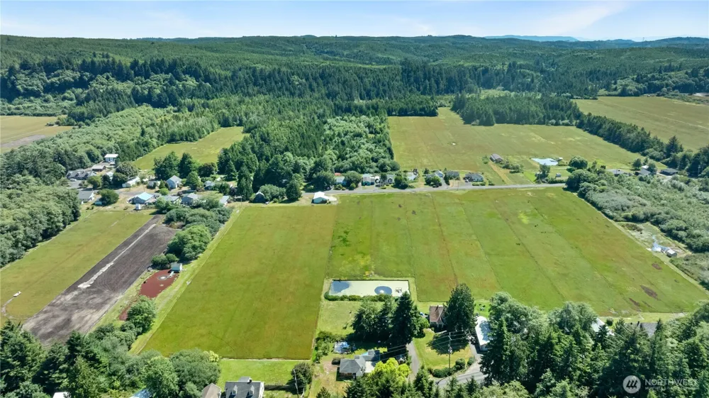 2584 State Route 105 Grayland, WA 98547