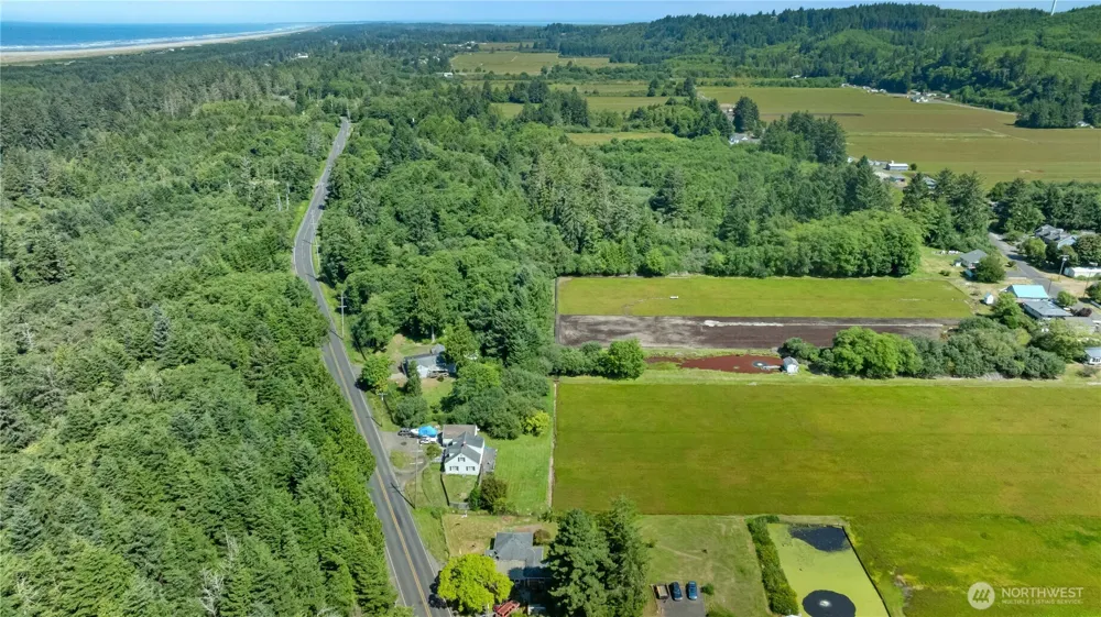 2584 State Route 105 Grayland, WA 98547