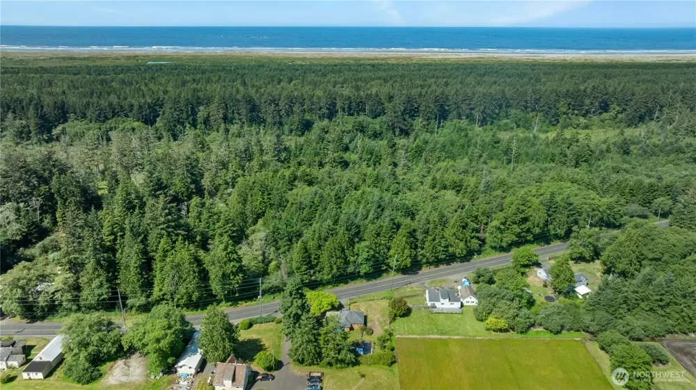 2584 State Route 105 Grayland, WA 98547