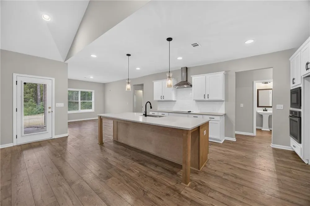 246 Field Road Griffin, GA 30223