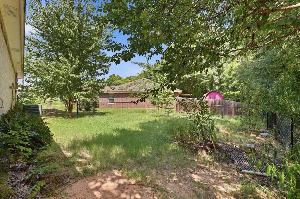 613 Therese Ct. Mt Pleasant, TX 75455