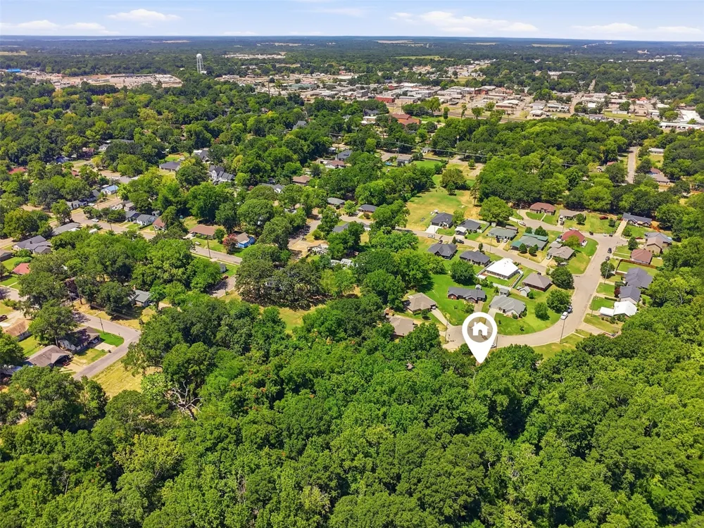 613 Therese Ct. Mt Pleasant, TX 75455