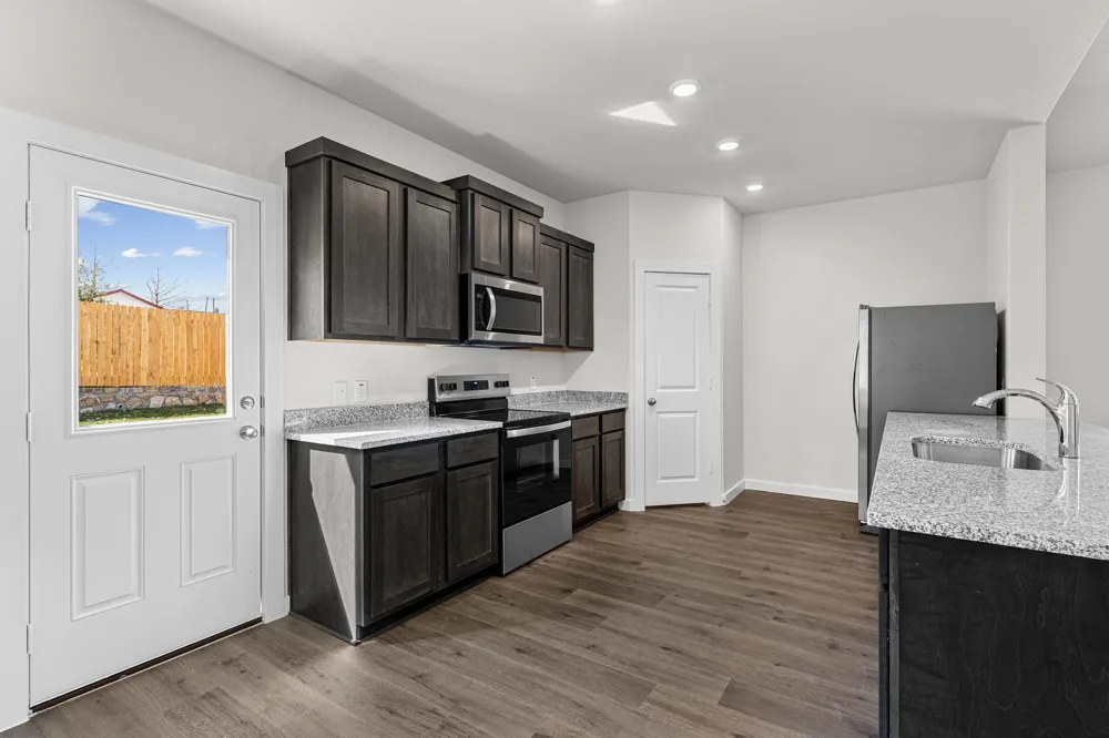 1718 Paul Drive Seagoville, TX 75159