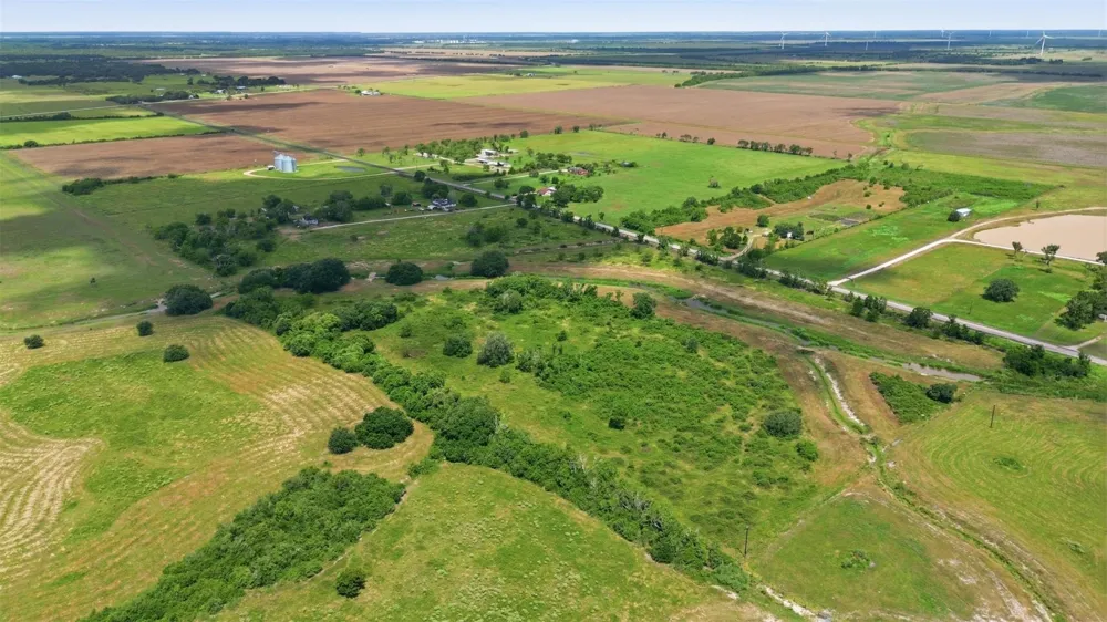1613 Fm-2078 Wadsworth, TX 77483